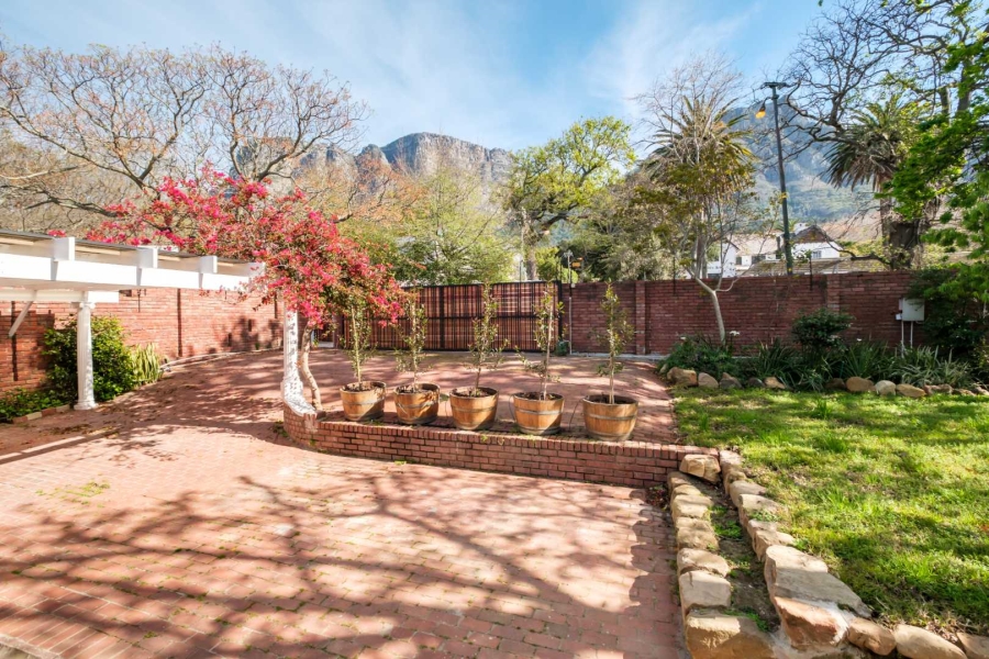 3 Bedroom Property for Sale in Newlands Western Cape